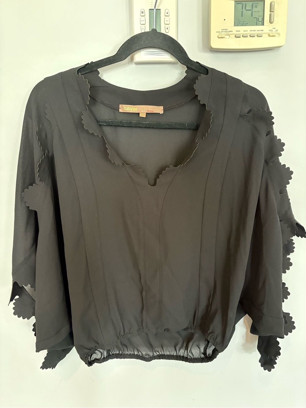 Babylon Collection Italia Black Scalloped V-Neck Women's Blouse